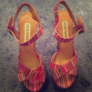 Steve Madden platform sandals